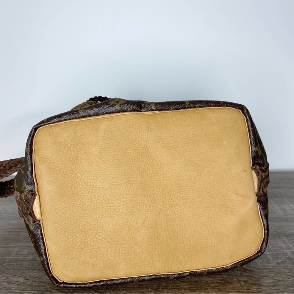 Vintage Boho Bag/ Fringeless Champagne Bag Louis Vuitton beautiful bag - Picture 6 of 9